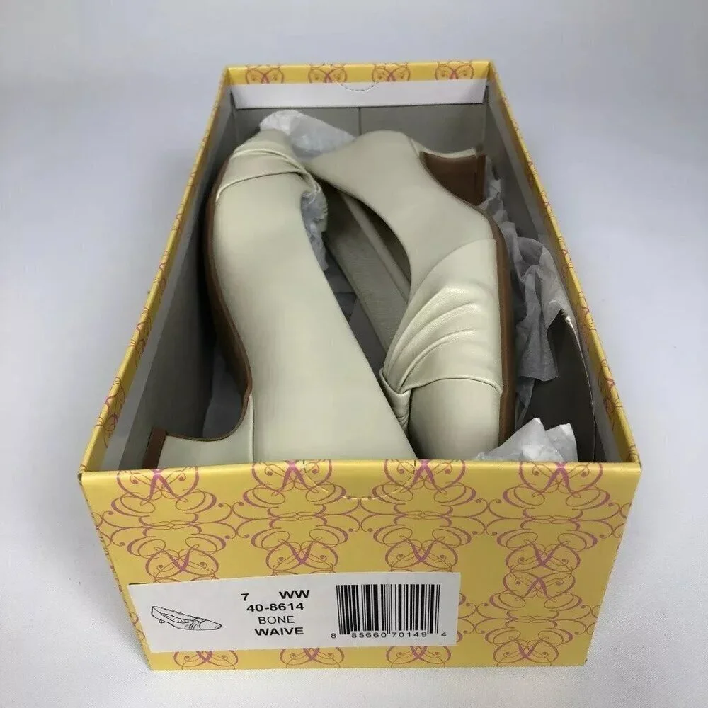 Easy Street Womens Waive Pumps Bone 8M